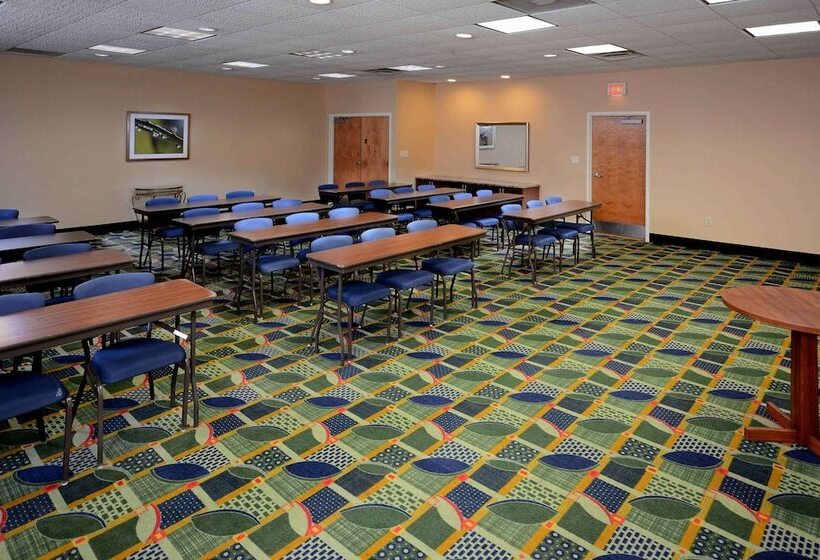 ホテル Hampton Inn Fayetteville Fort Liberty