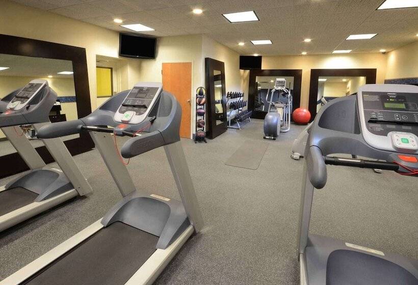 ホテル Hampton Inn Fayetteville Fort Liberty