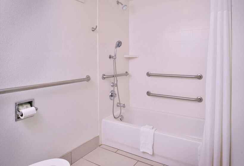 בית מלון כפרי Hampton Inn Florence Midtown Near University Of North Alabama