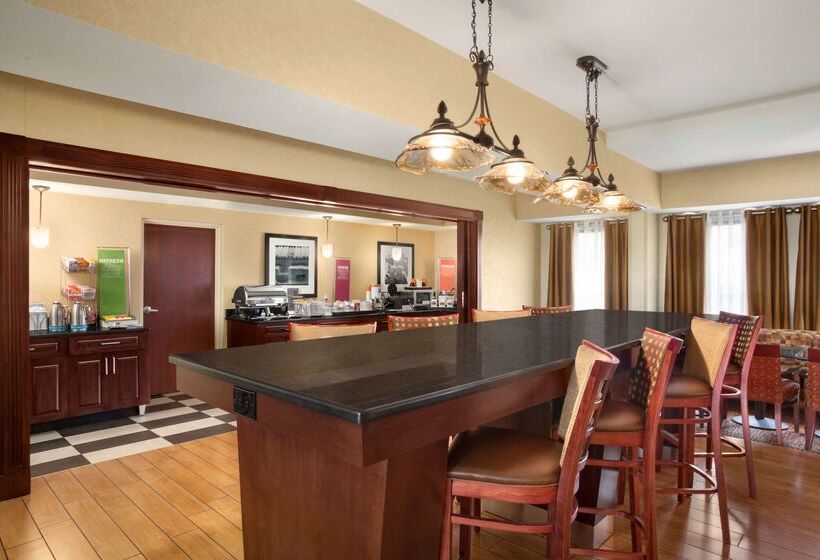 فندق Hampton Inn Forrest City