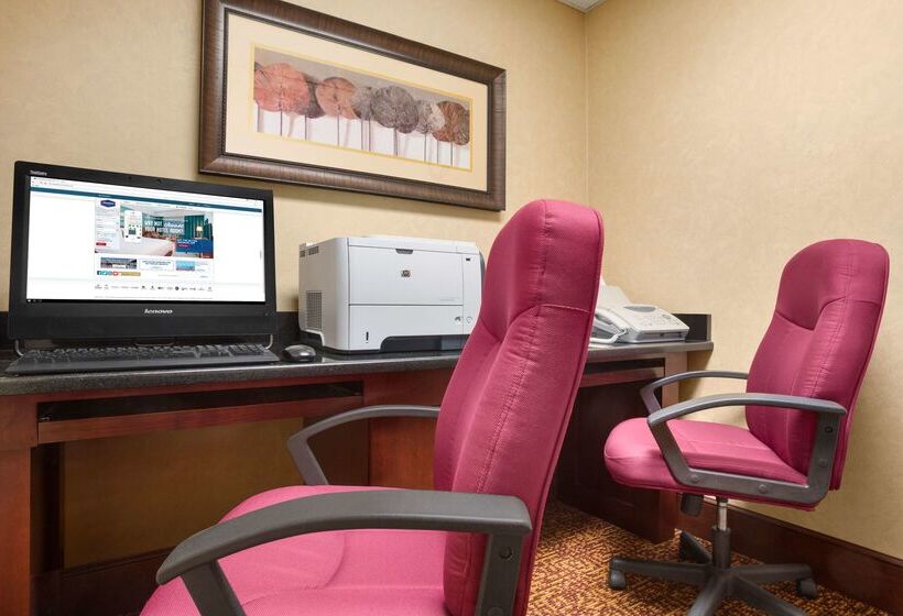فندق Hampton Inn Forrest City