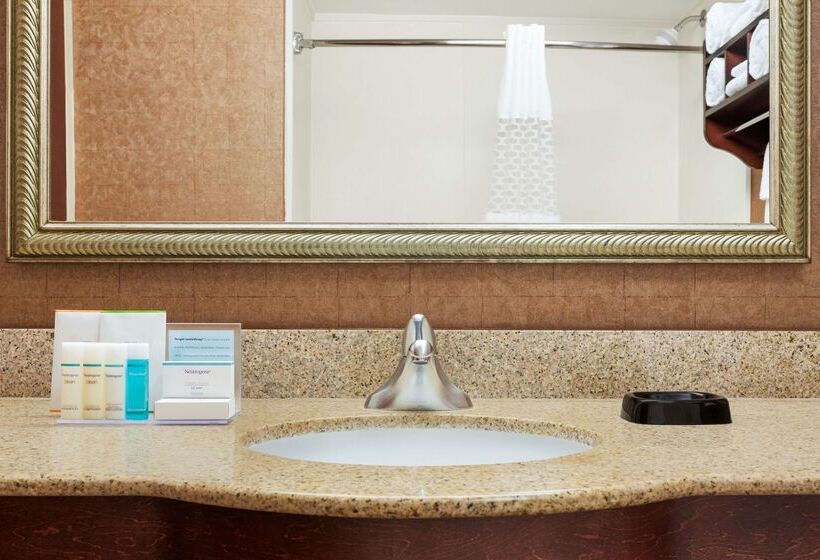 فندق Hampton Inn Forrest City