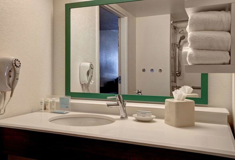 هتل Hampton Inn Ft. Wayne Southwest