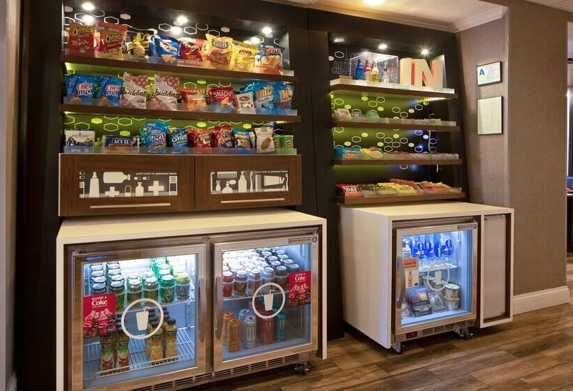 هتل Hampton Inn Ft. Wayne Southwest