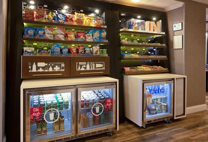 هتل Hampton Inn Ft. Wayne Southwest