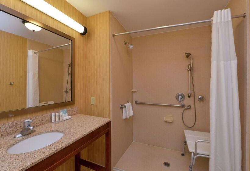 فندق Hampton Inn Frederick