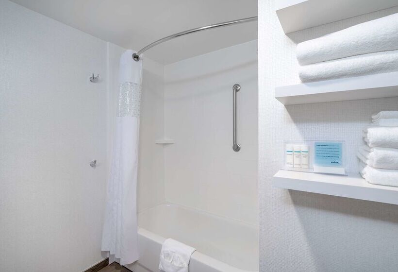 فندق Hampton Inn Frostburg