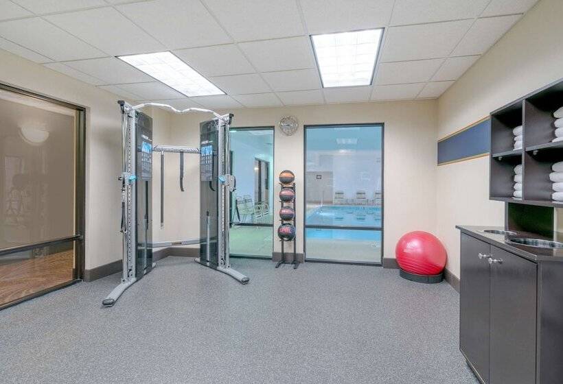 فندق Hampton Inn Frostburg