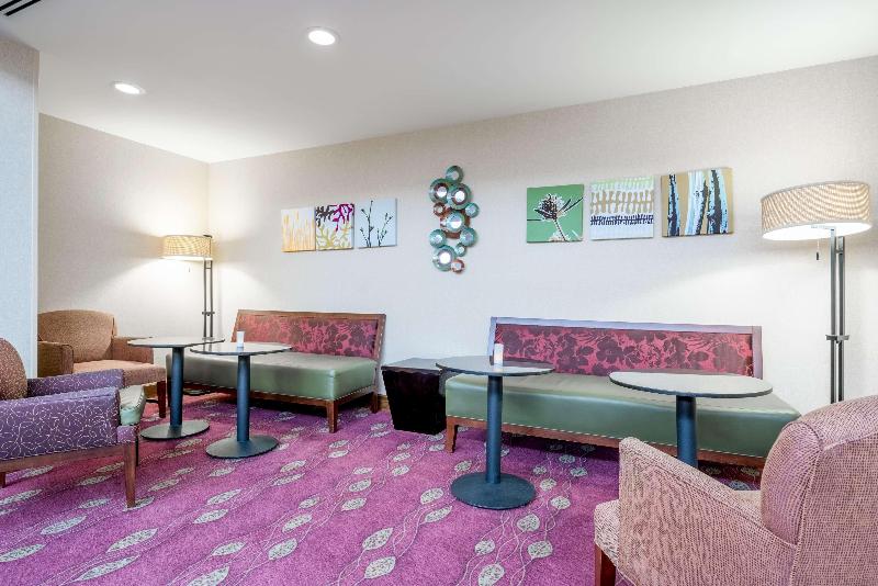 فندق Hampton Inn Frostburg