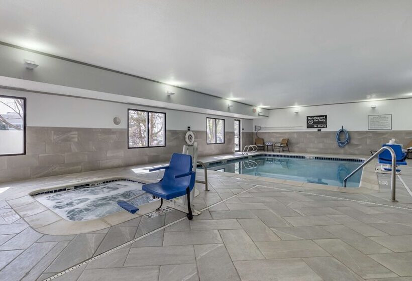 호텔 Hampton Inn Ft. Collins