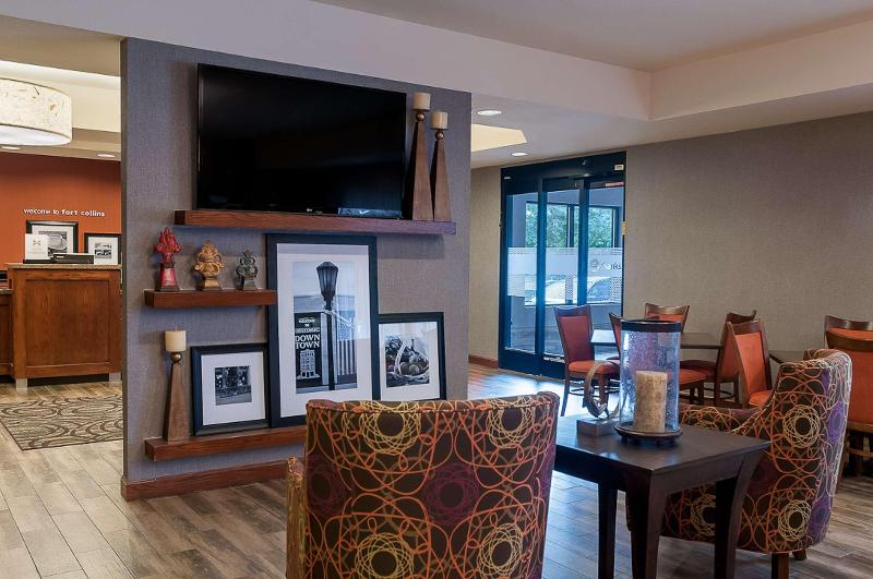 호텔 Hampton Inn Ft. Collins