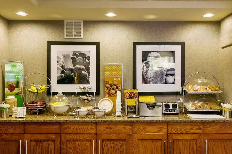 호텔 Hampton Inn Ft. Collins