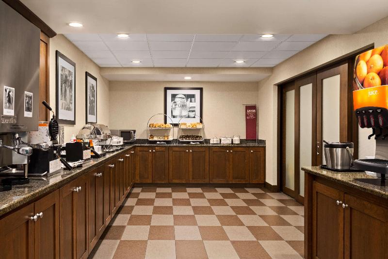 هتل Hampton Inn Fort Smith