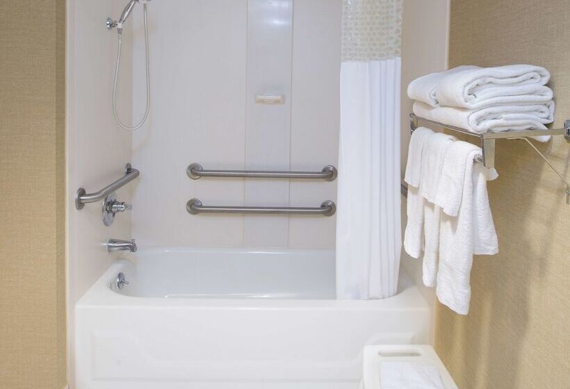 ホテル Hampton Inn Gainesville