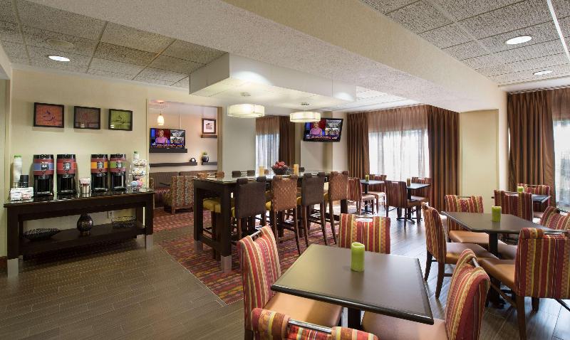 ホテル Hampton Inn Gainesville