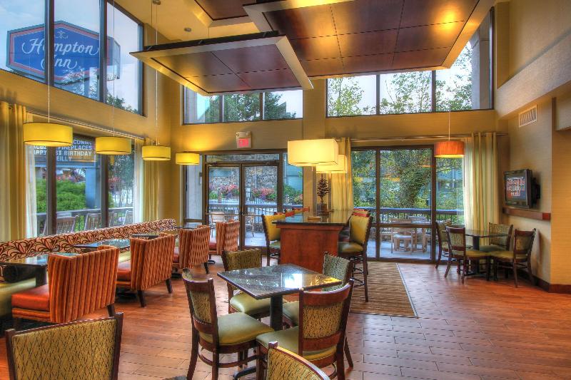 בית מלון כפרי Hampton Inn Gatlinburg
