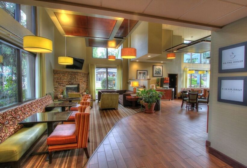 בית מלון כפרי Hampton Inn Gatlinburg
