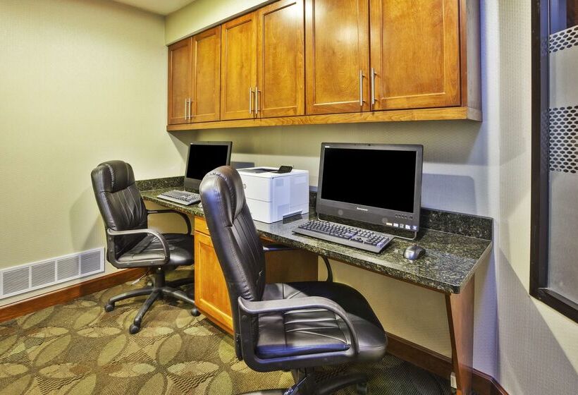 호텔 Hampton Inn Gaylord