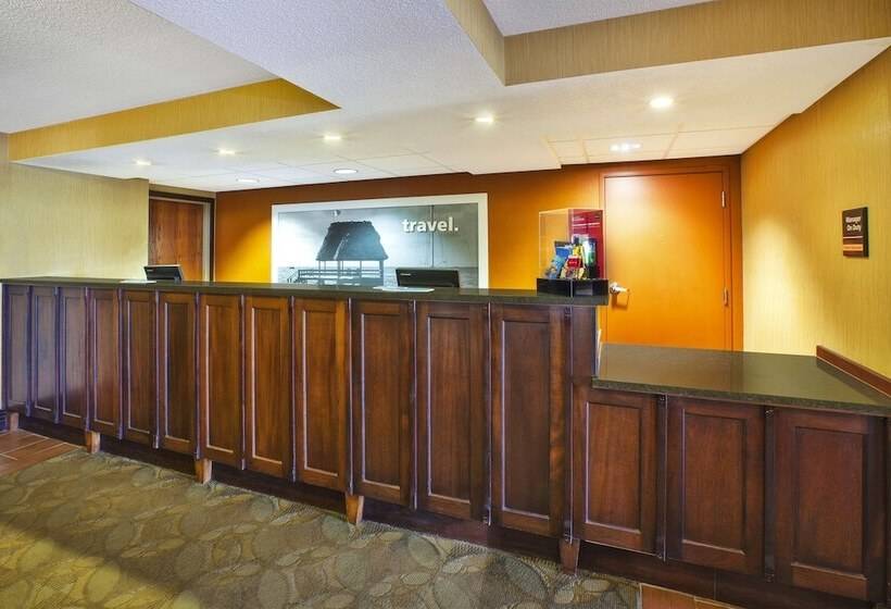 호텔 Hampton Inn Gaylord