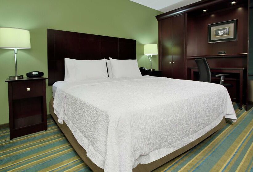فندق Hampton Inn Hagerstown