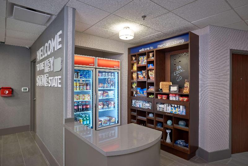 Отель Hampton Inn By Hilton Harrisburg West