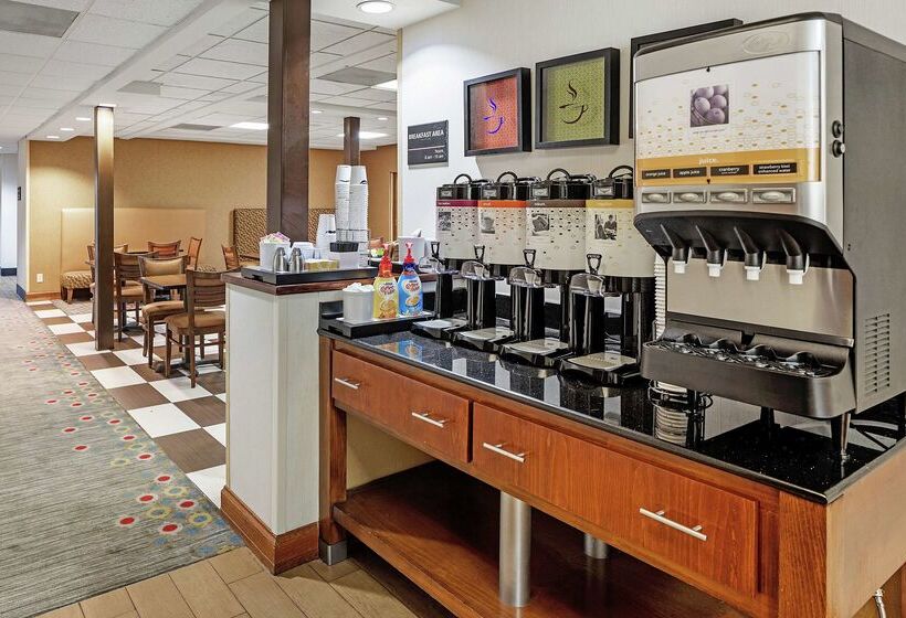 فندق Hampton Inn Helen