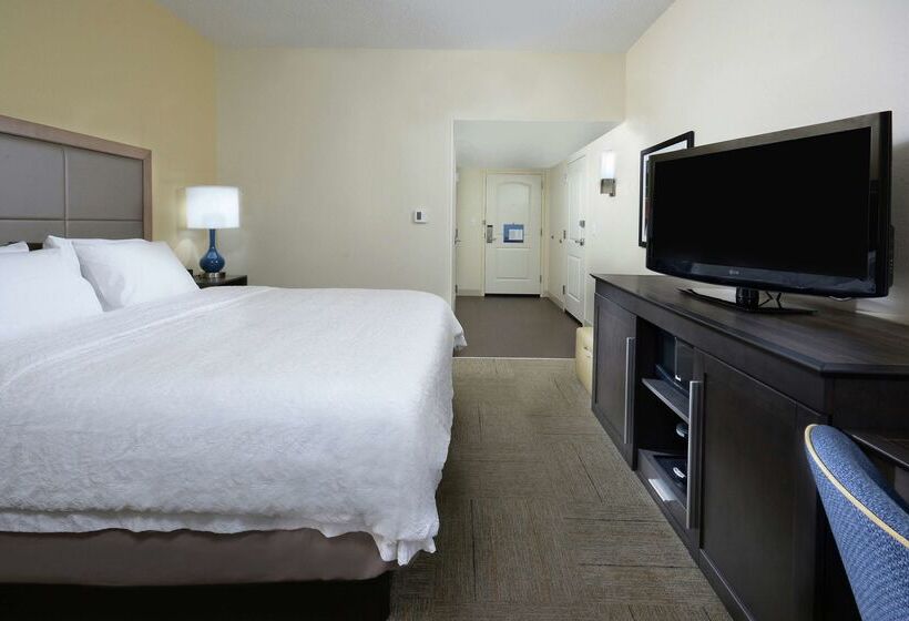هتل Hampton Inn High Point