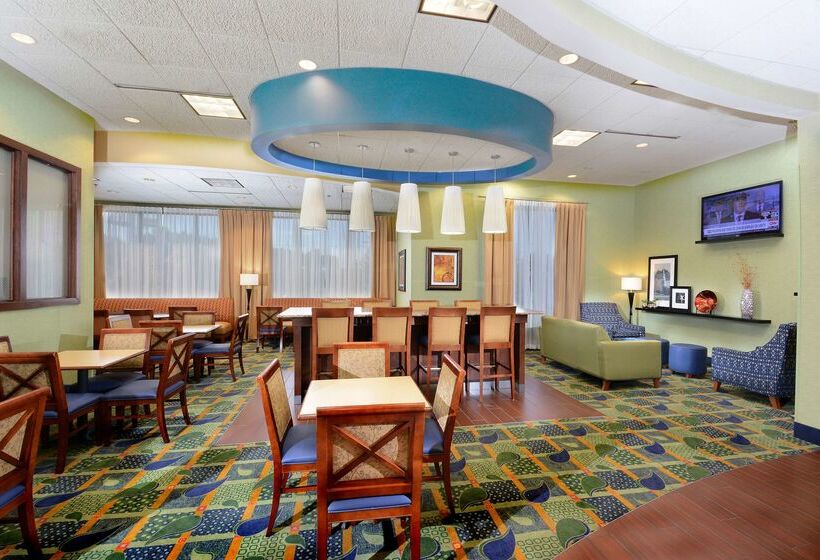 هتل Hampton Inn High Point