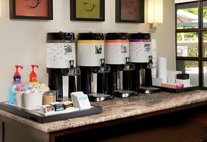 فندق Hampton Inn Hilton Head