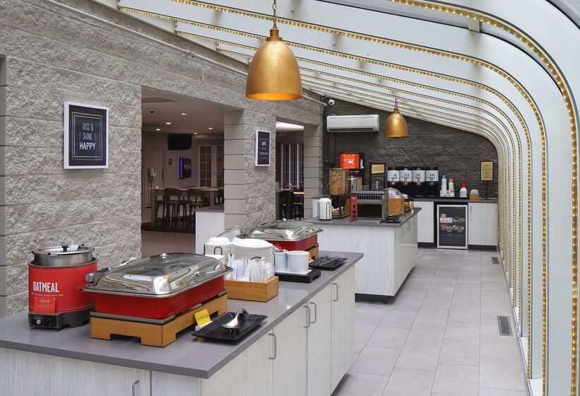 ホテル Hampton Inn Holland