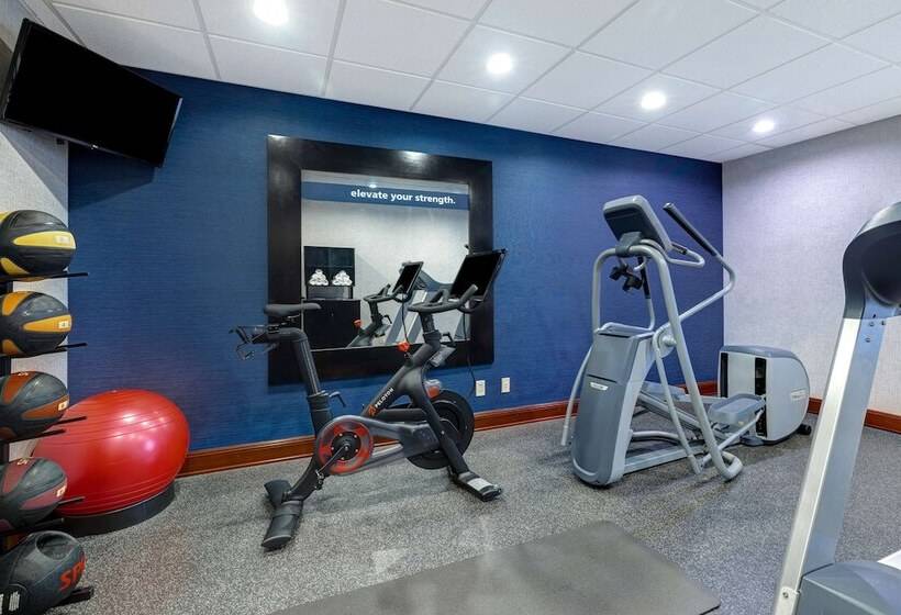 فندق Hampton Inn Hot Springs