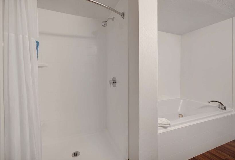 فندق Hampton Inn Hot Springs