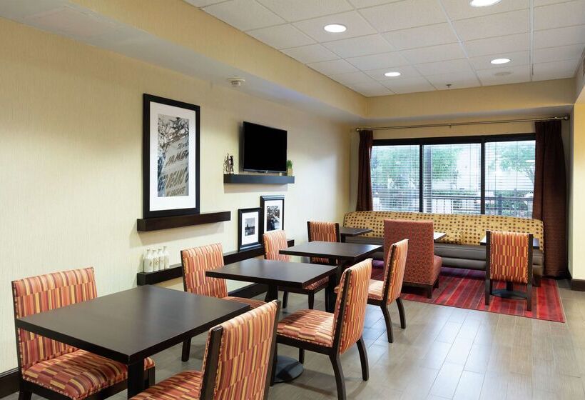 فندق Hampton Inn Houma
