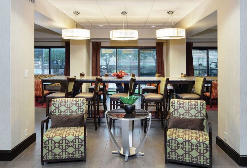 فندق Hampton Inn Houma