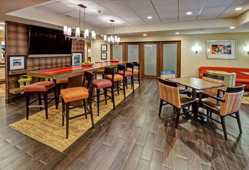 فندق Hampton Inn Houston Baytown