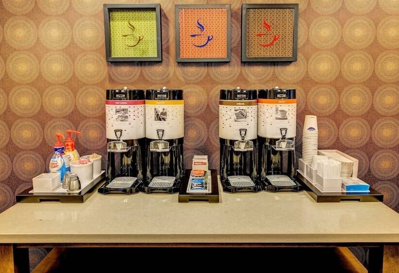 فندق Hampton Inn Houston Baytown