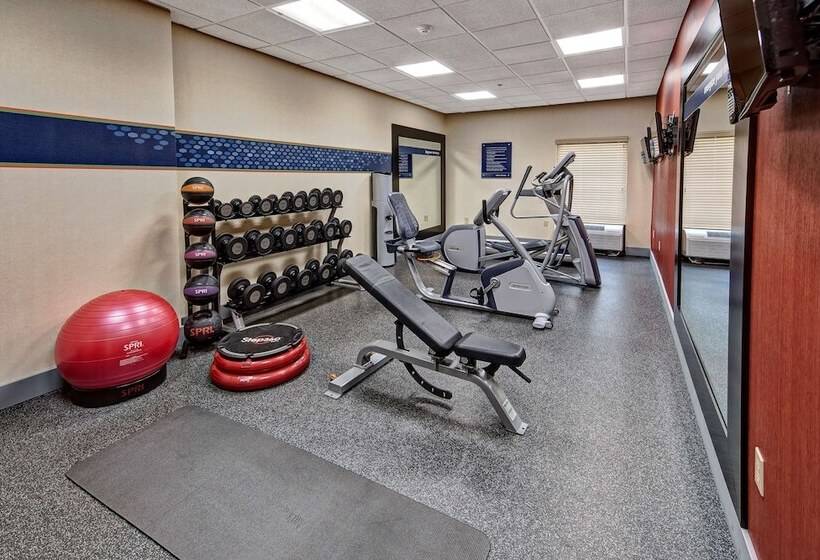 בית מלון כפרי Hampton Inn Houston Baytown