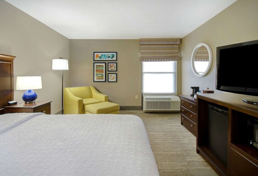 هتل Hampton Inn Huntsville Arsenal/south Pkway