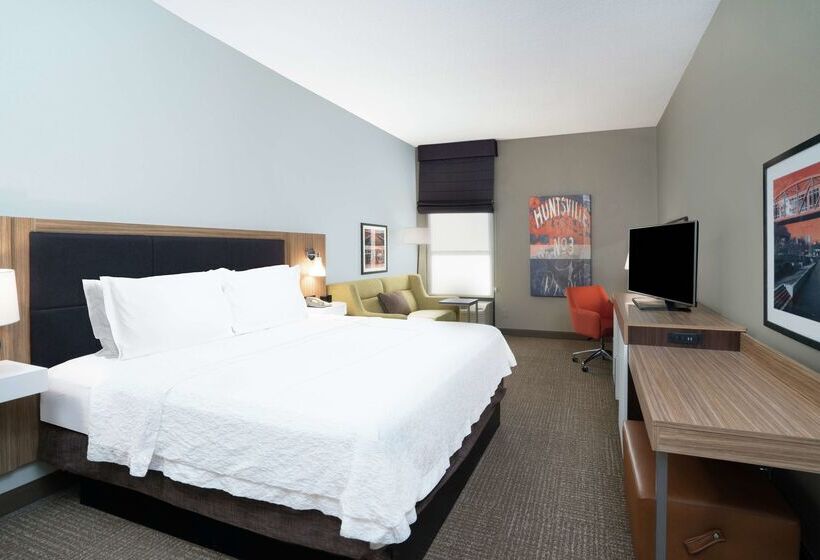 هتل Hampton Inn Madison Huntsville Airport