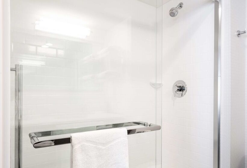 فندق Hampton Inn Iowa City/coralville