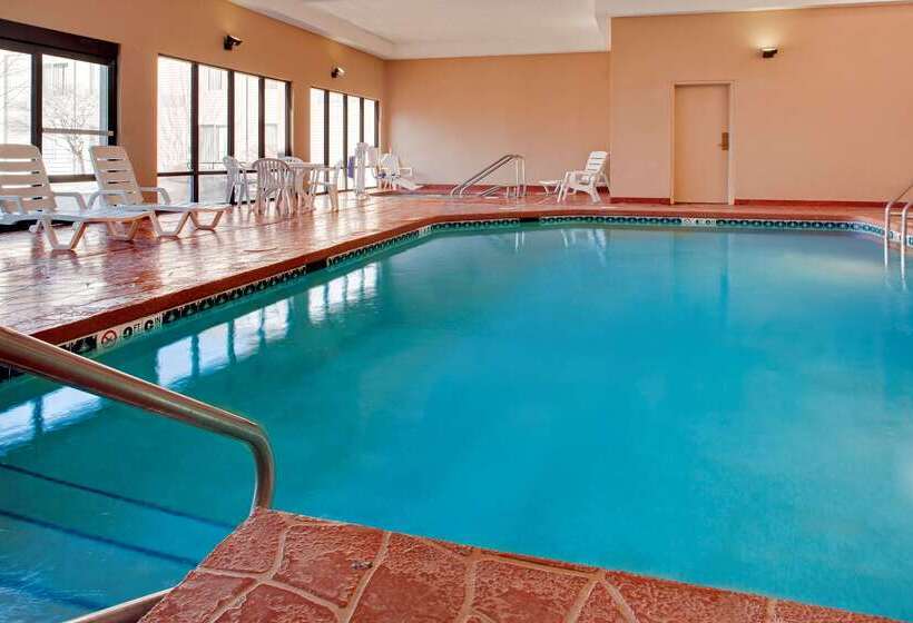 فندق Hampton Inn Iowa City/coralville