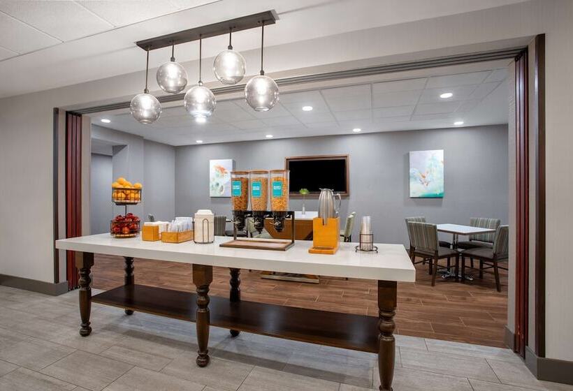 فندق Hampton Inn Iowa City/coralville