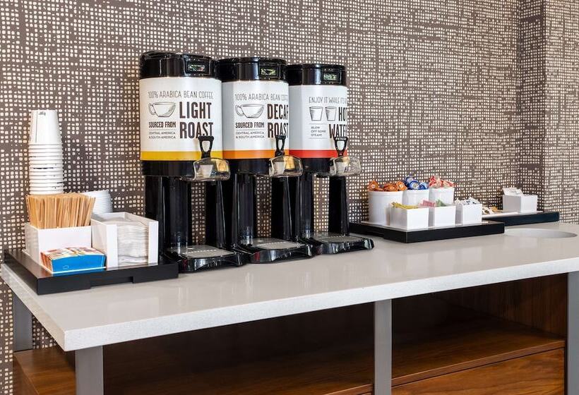 فندق Hampton Inn Iowa City/coralville