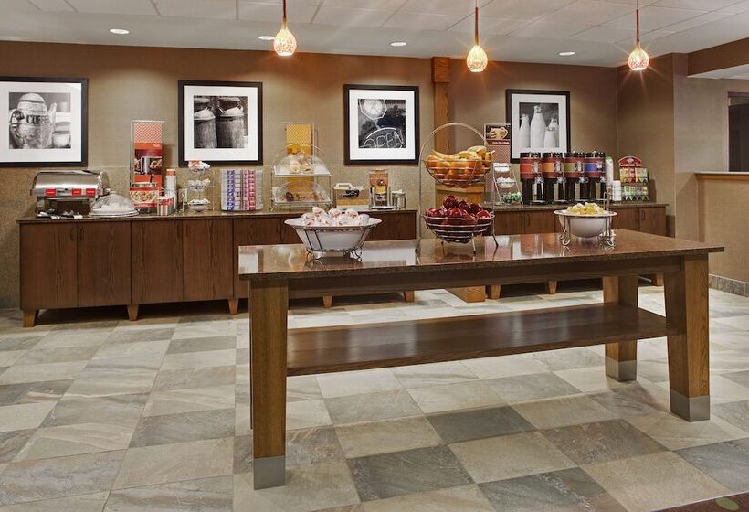 فندق Hampton Inn Iowa City/coralville