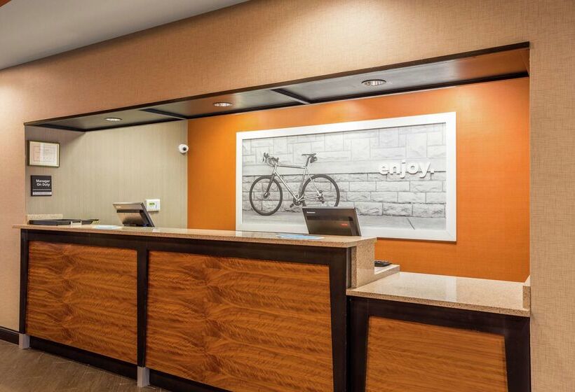 فندق Hampton Inn Jackson/clinton