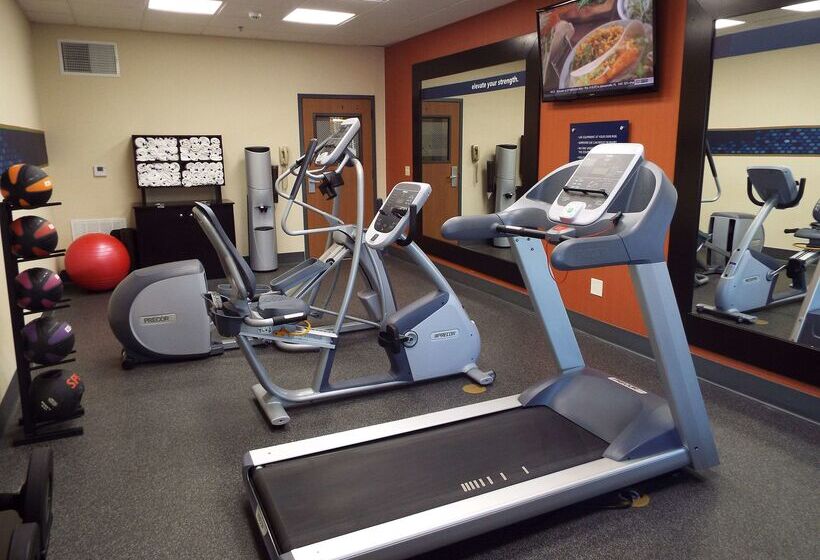 فندق Hampton Inn Jackson/clinton