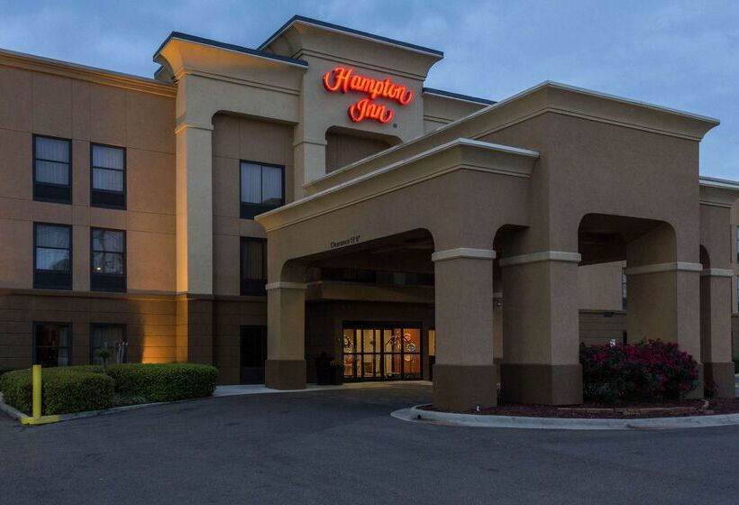 فندق Hampton Inn Jackson/clinton