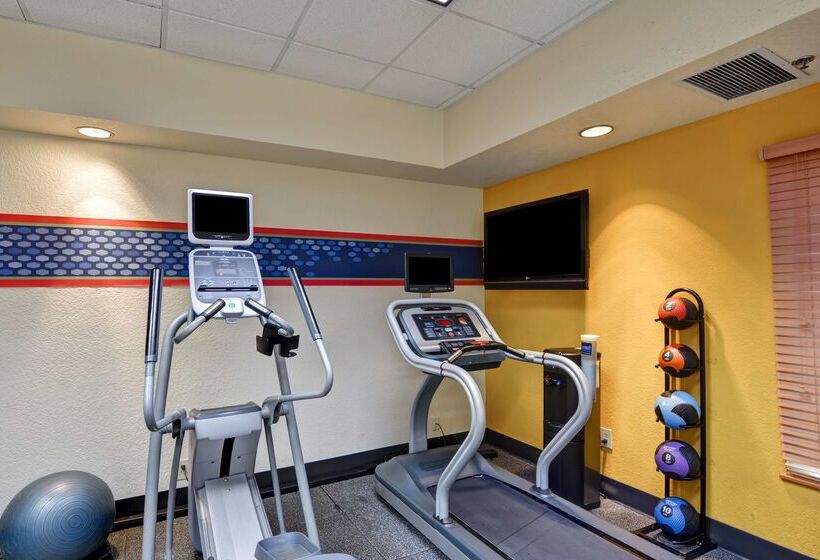 فندق Hampton Inn Jacksonvilledowntowni95