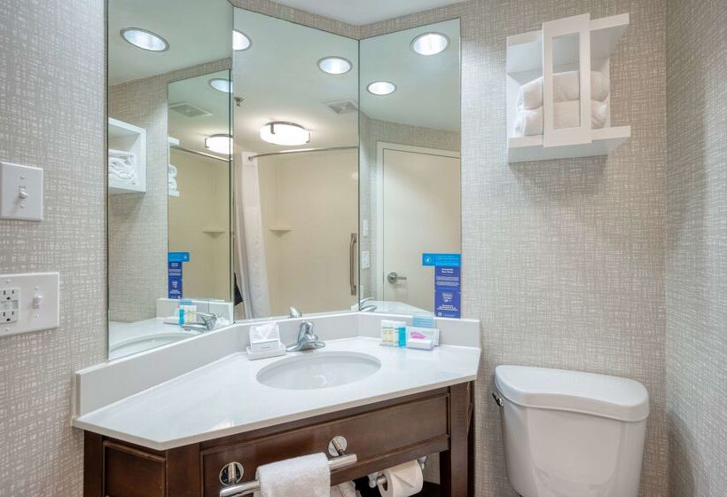 فندق Hampton Inn Janesville
