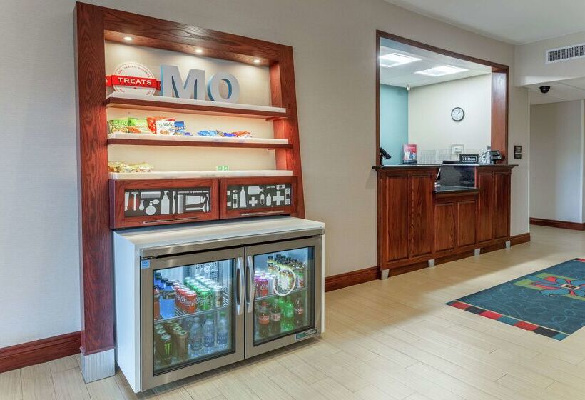 فندق Hampton Inn Jefferson City At Capital Mall